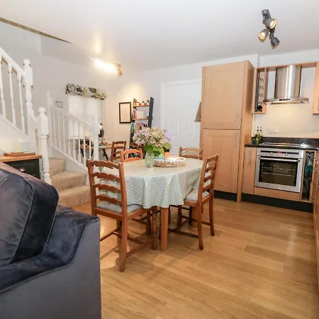 Jenny's * Grange-over-Sands